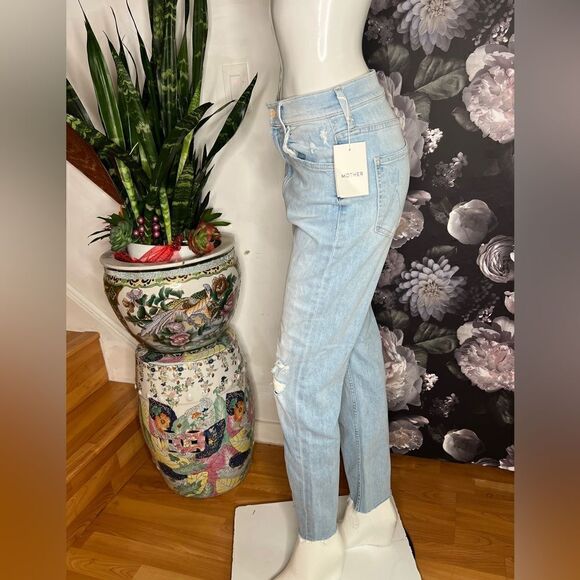 Mother High Waisted Rider Ankle Fray
Island Afterhours - Picture 5 of 8